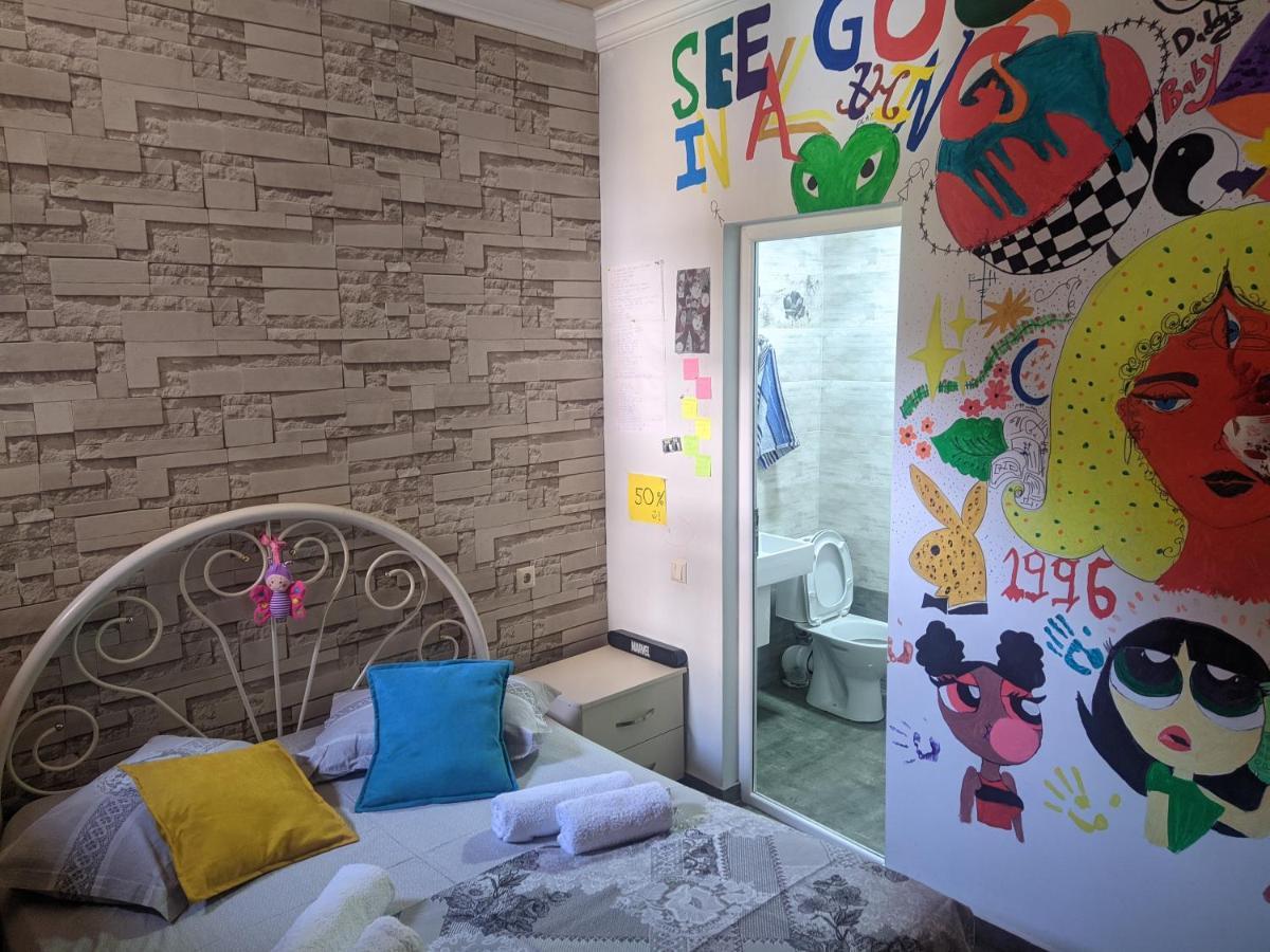 Guest House Kldiashvili バトゥーミ エクステリア 写真