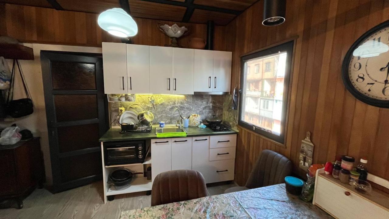 Guest House Kldiashvili バトゥーミ エクステリア 写真