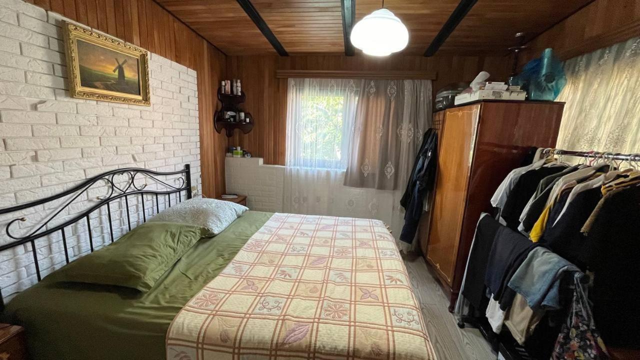 Guest House Kldiashvili バトゥーミ エクステリア 写真