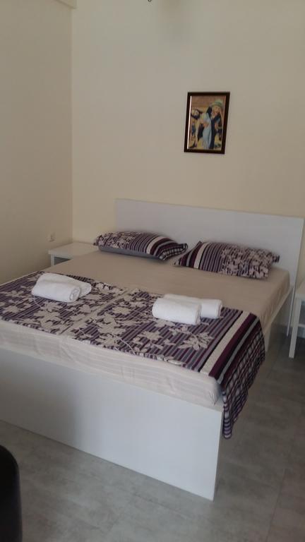 Guest House Kldiashvili バトゥーミ エクステリア 写真