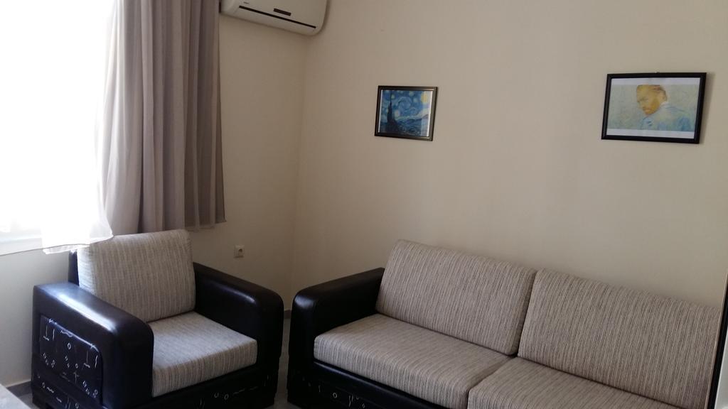 Guest House Kldiashvili バトゥーミ エクステリア 写真