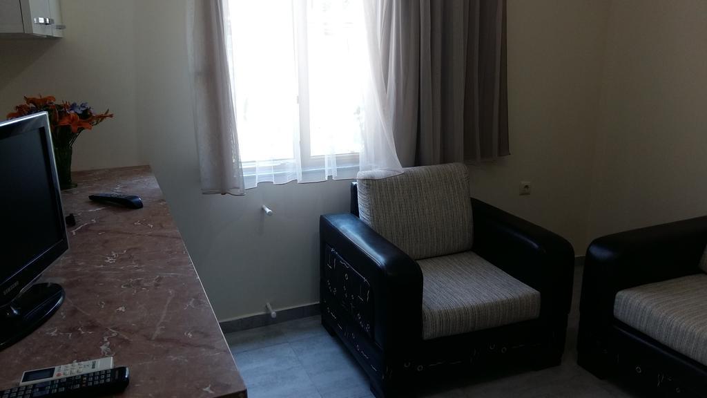 Guest House Kldiashvili バトゥーミ エクステリア 写真